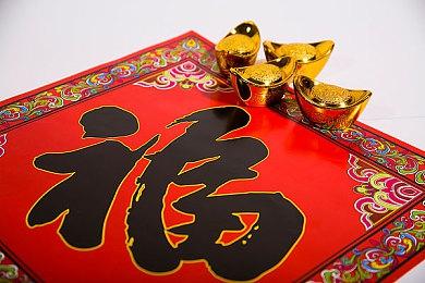 《明末：渊虚之羽》全新截图 性感女主的背影迷人